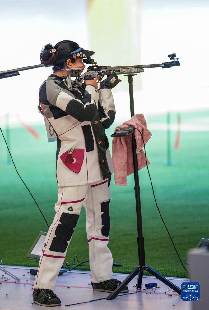 捷克选手夺得射击比赛女子步枪冠军 捷克选手夺得射击比赛女子步枪冠军