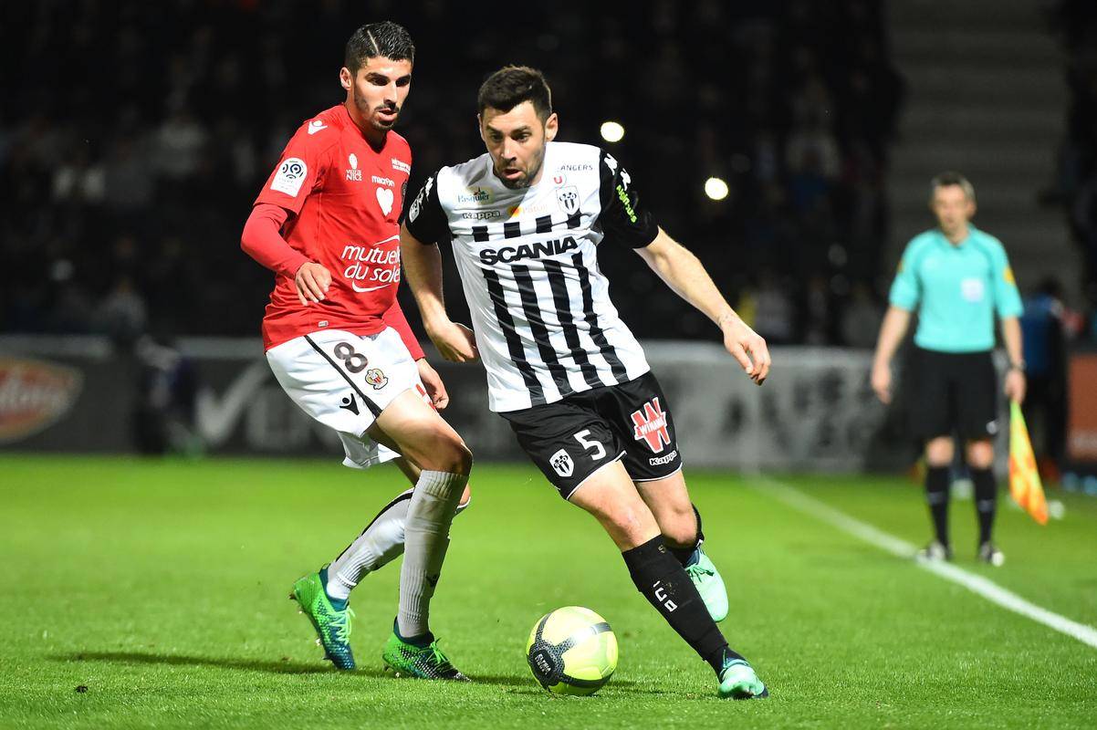 尼斯主场失利，法甲赛季表现未能如愿的简单介绍