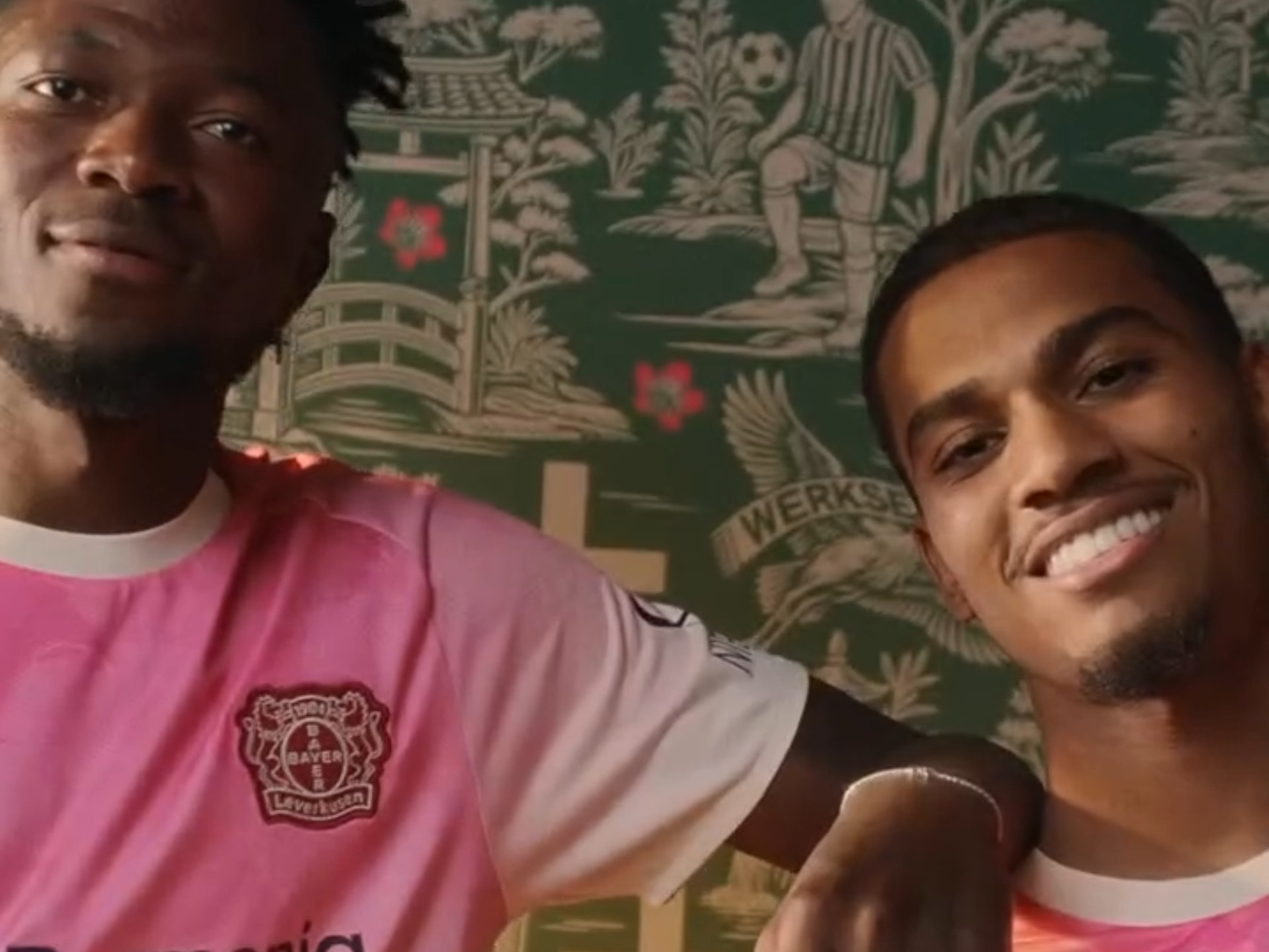 包含勒沃库森客场失利,争冠形势岌岌可危的词条 包含勒沃库森客场失利,争冠形势岌岌可危的词条