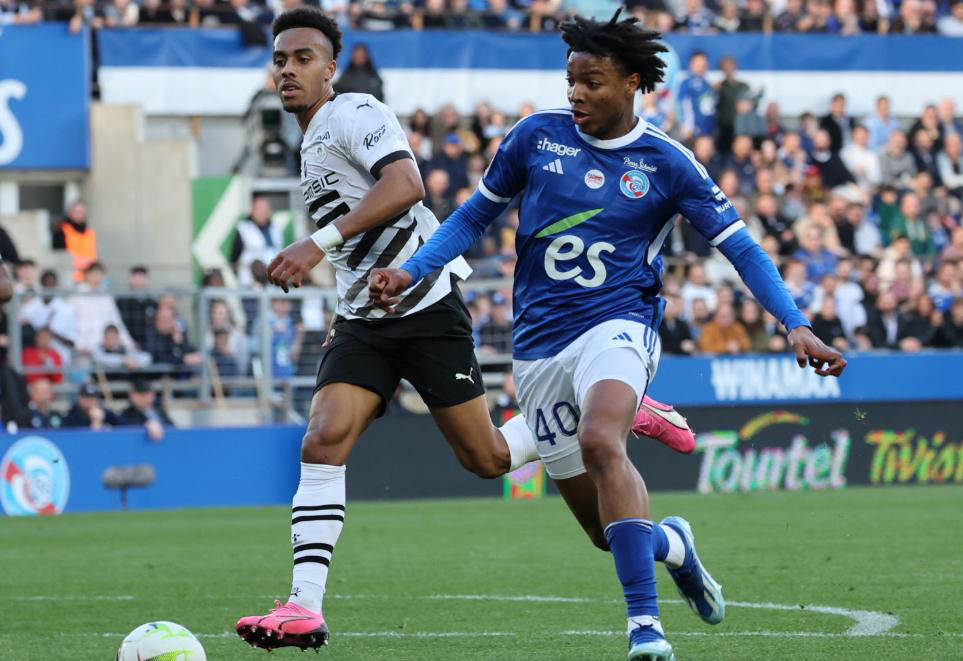 包含斯特拉斯堡战绩不佳,主教练面临下课传闻的词条 包含斯特拉斯堡战绩不佳,主教练面临下课传闻的词条