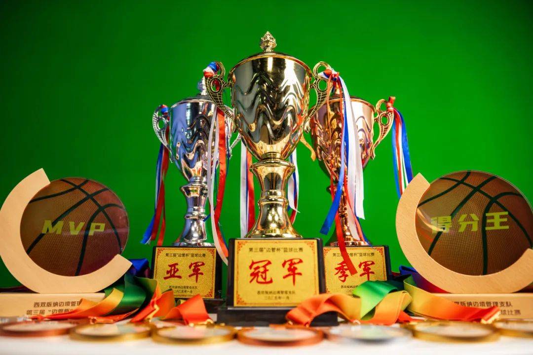 决战时刻到来，球员奋力拼搏