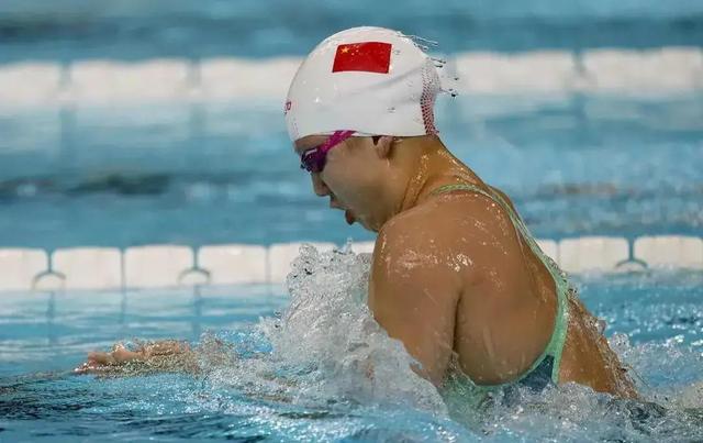 瑞典游泳选手完美演绎蛙泳摘银 瑞典游泳选手完美演绎蛙泳摘银