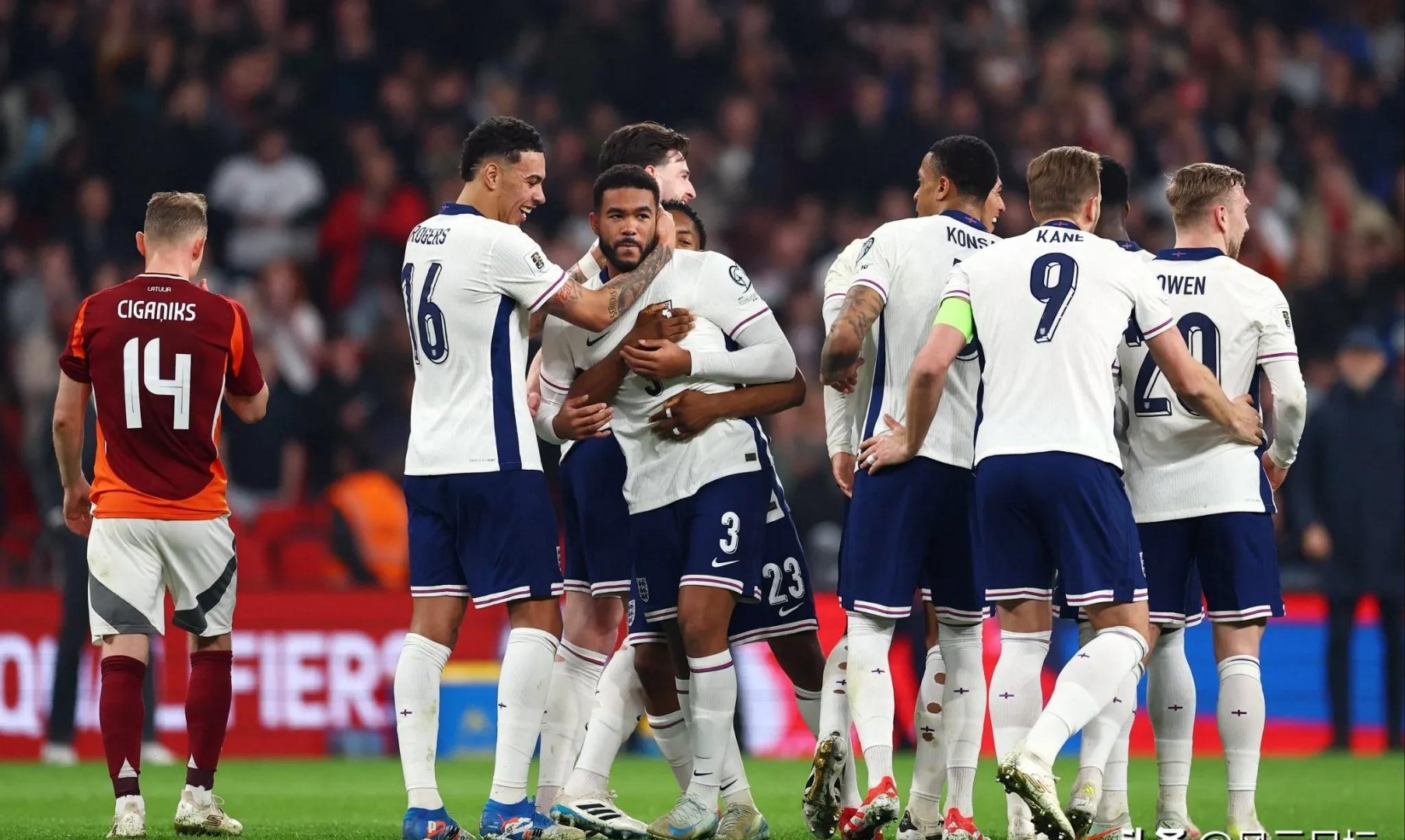 包含拉脱维亚队在激烈比拼中晋级欧锦赛的词条 包含拉脱维亚队在激烈比拼中晋级欧锦赛的词条