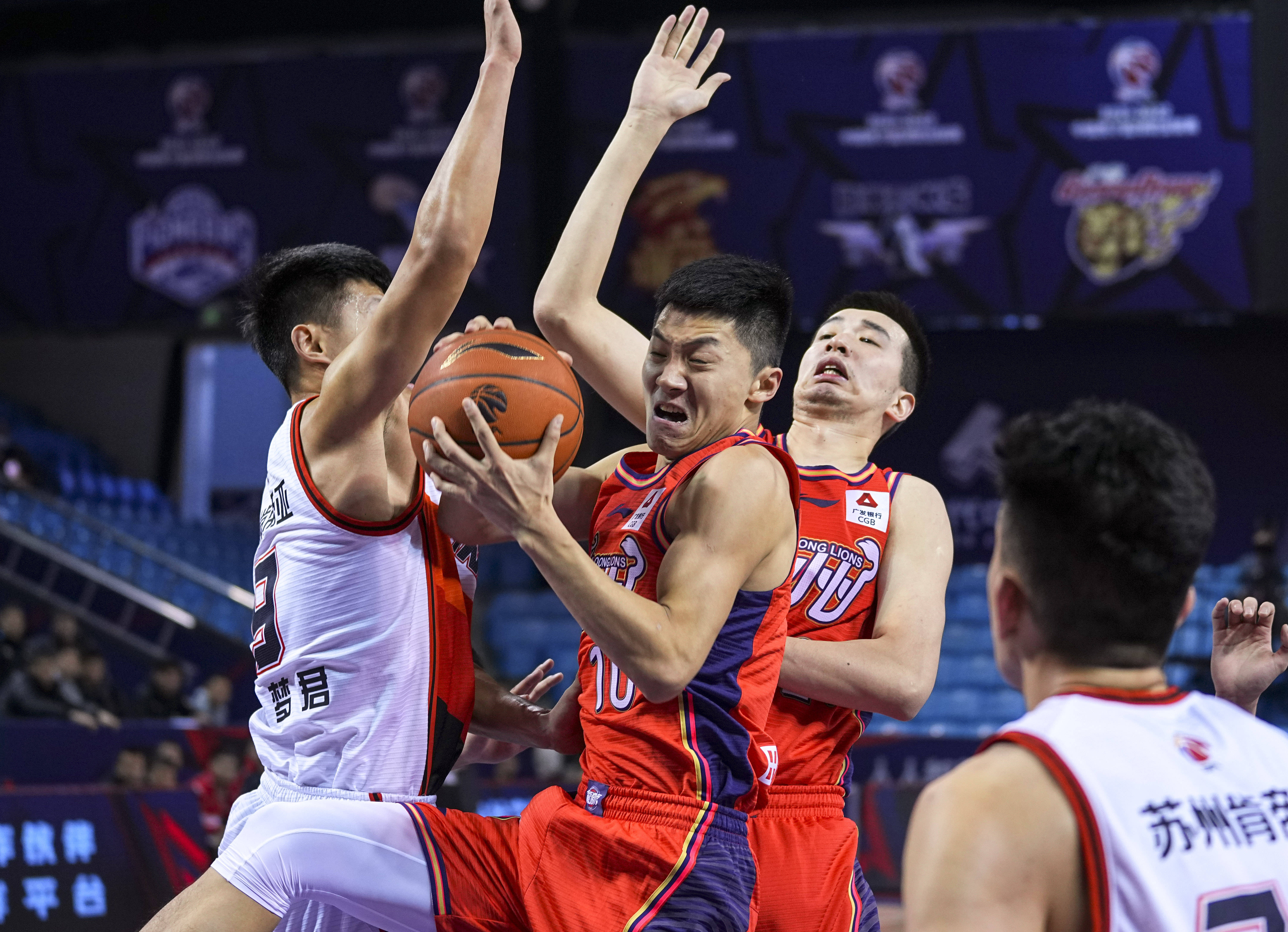 CBA联赛推出全新赛制，将迎来更激烈的竞争的简单介绍