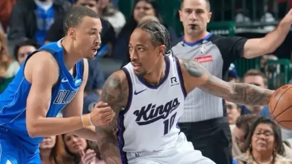 马刺大胜雄鹿，气势如虹