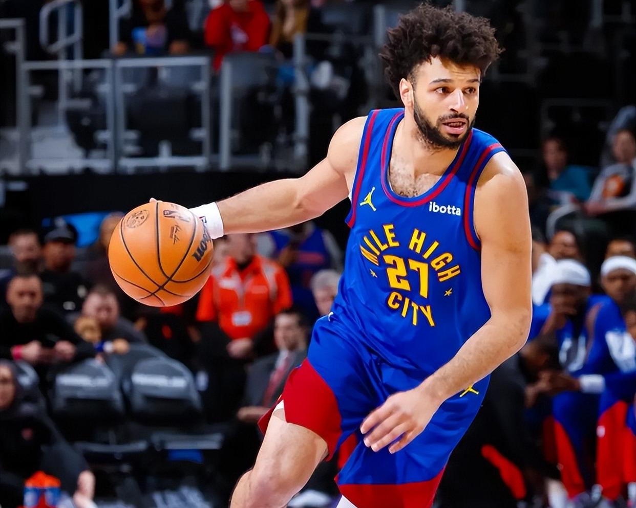 掘金逆转活塞,实现三连胜 掘金逆转活塞,实现三连胜