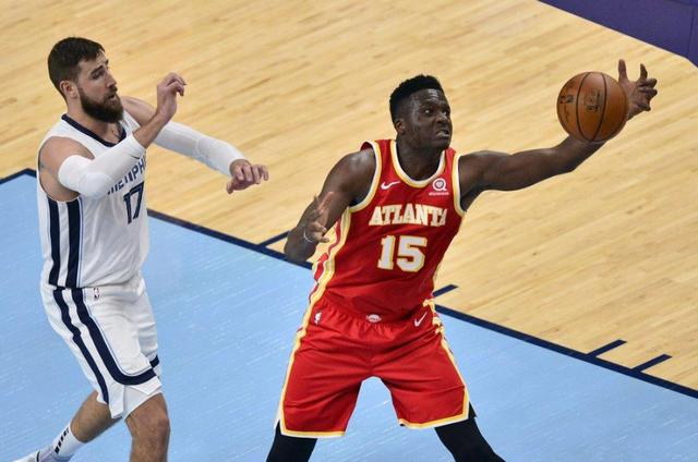 猛龙轻取老鹰,豪取八连胜 猛龙轻取老鹰,豪取八连胜