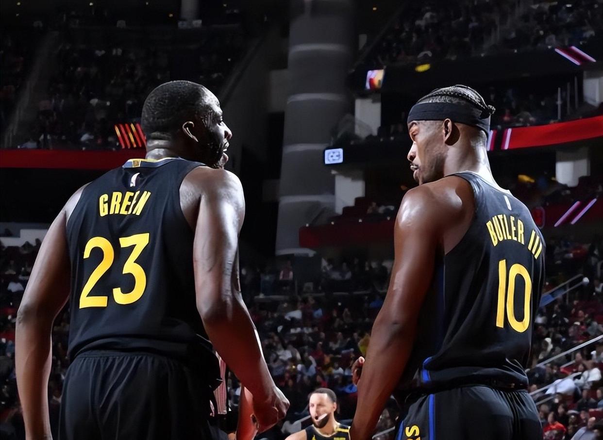 勇士大胜黄蜂，史密斯砍下33分