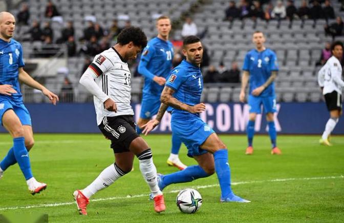 关于德国队碾压丹麦队，郑思维高光表现的信息