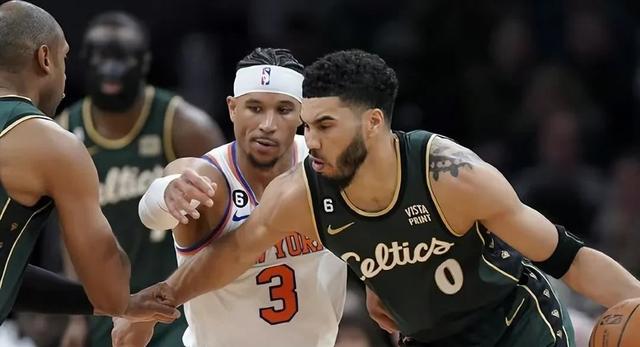 上海队逆转国王,布伦森统治全场 上海队逆转国王,布伦森统治全场